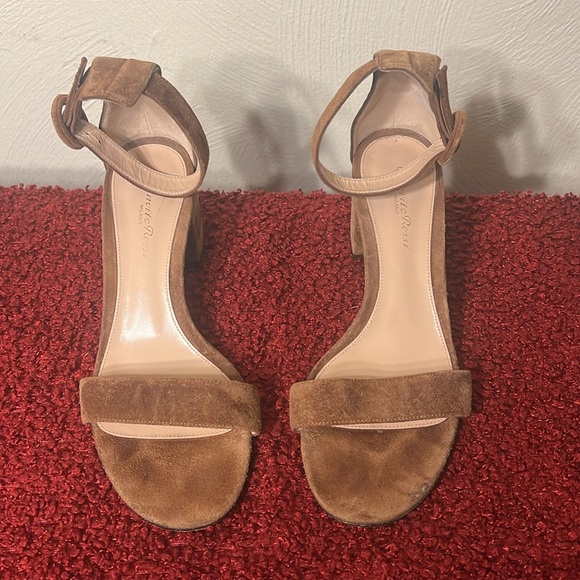 Gianvito Rossi Versilia 60 Sandals Tan Suede sz 9 - Picture 3 of 16
